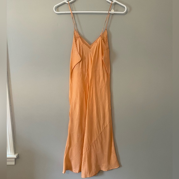 1940s Bust 38” Dark Apricot color Cold Rayon Bias Cut Full Slip NOS deadstock - Picture 2 of 5